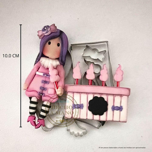  cortador-muñeca-postres-gorjuss.jpg