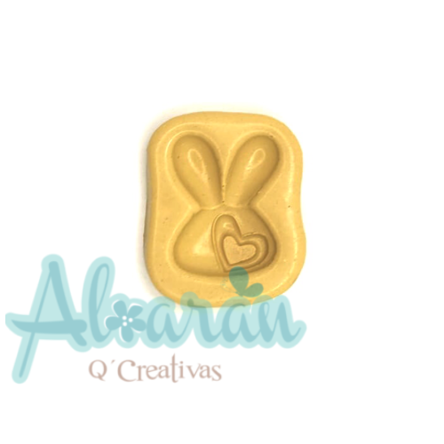   molde-silicon-conejo-corazon-chico-x1.png