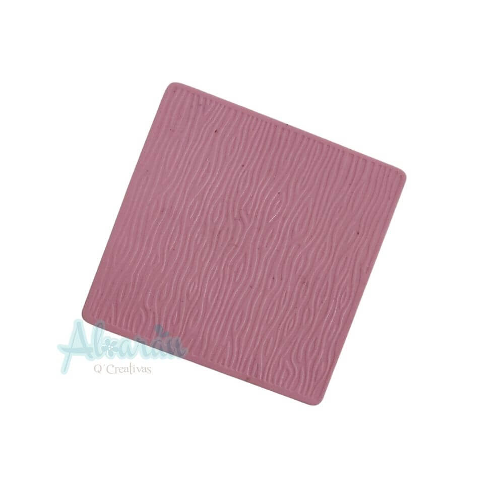 PLACA TEXTURIZADA EN FORMA DE BETAS DE MADERA